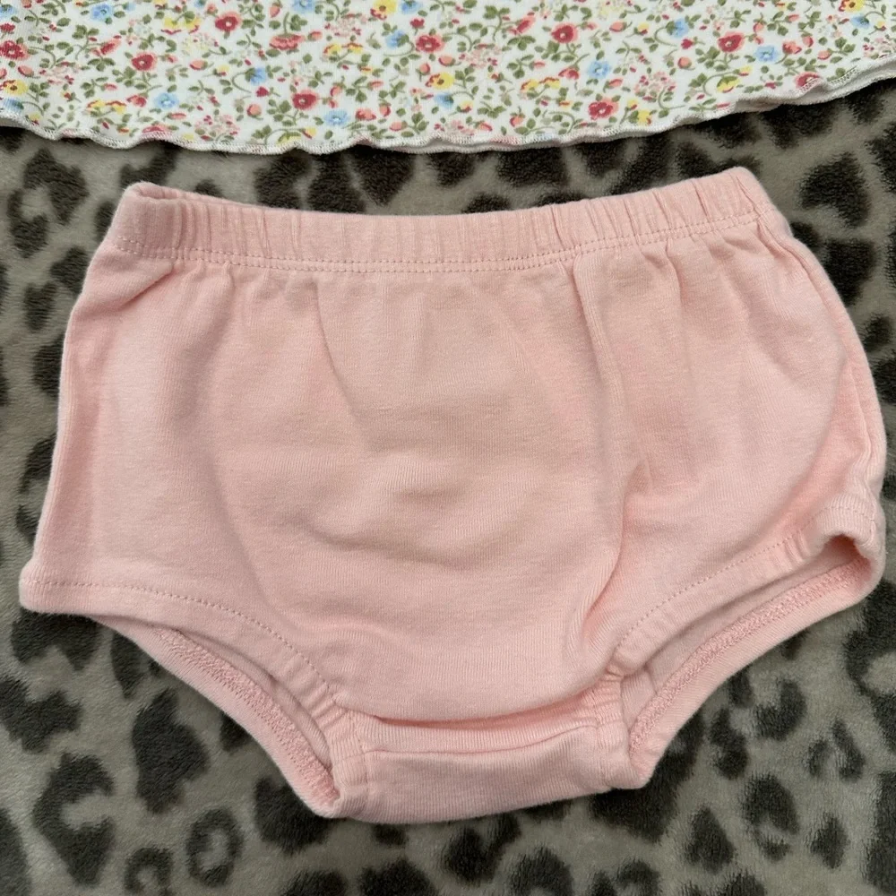 Carter’s Floral Dress Two Piece Set in Pink Size 6 months
